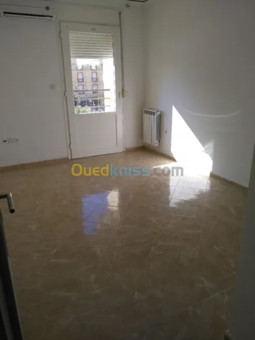 Vente Appartement F4 Oran Bir el djir
