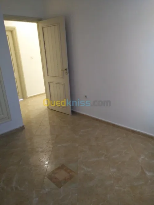 Vente Appartement F4 Oran Bir el djir