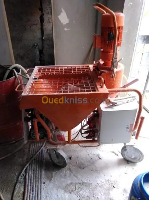 Monocoque applicator