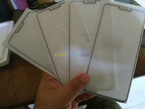 TFT Anticass LG v 40 thinq Verre 