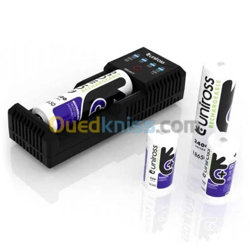 Chargeur UNIROSS Smart Mini 3T LED pour Ni-Cd/Ni-MH, LiFeP04, Li-ion 18650 22650 26500 26650