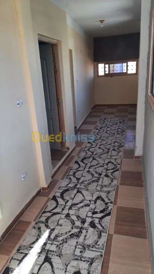 Vente Appartement F5 Ouargla Rouissat