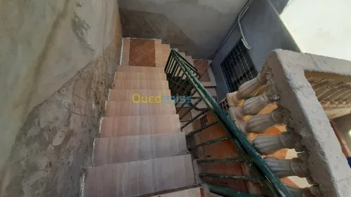 Vente Appartement F5 Ouargla Rouissat