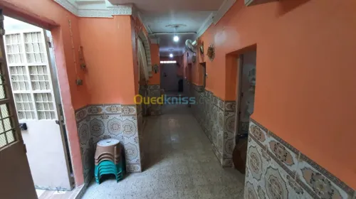 Vente Appartement F5 Ouargla Rouissat