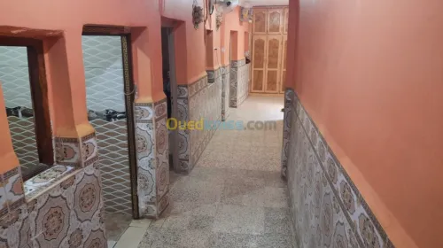 Vente Appartement F5 Ouargla Rouissat