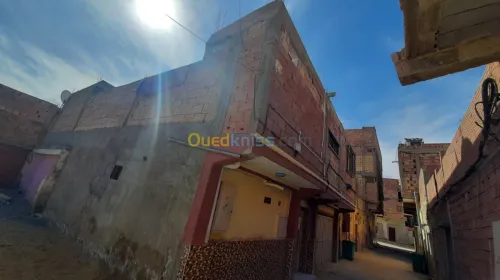 Vente Appartement F5 Ouargla Rouissat