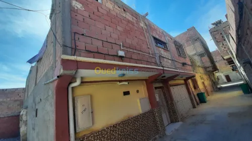 Vente Appartement F5 Ouargla Rouissat