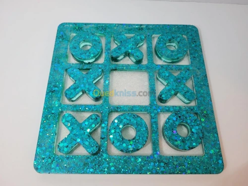 Jeu de plateau à la main XOXO