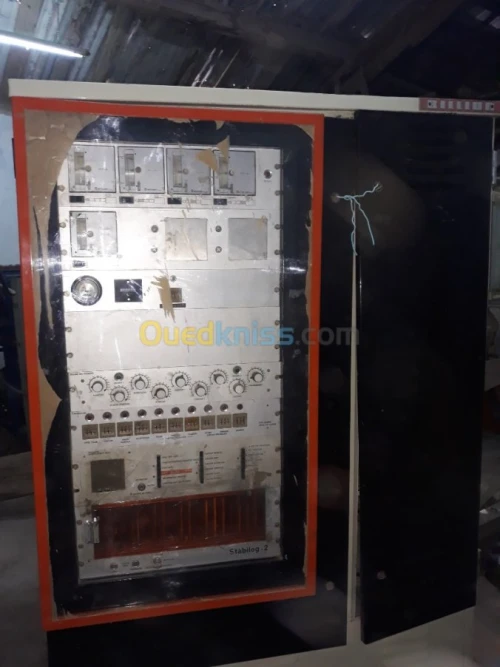 Machine injection plastique 