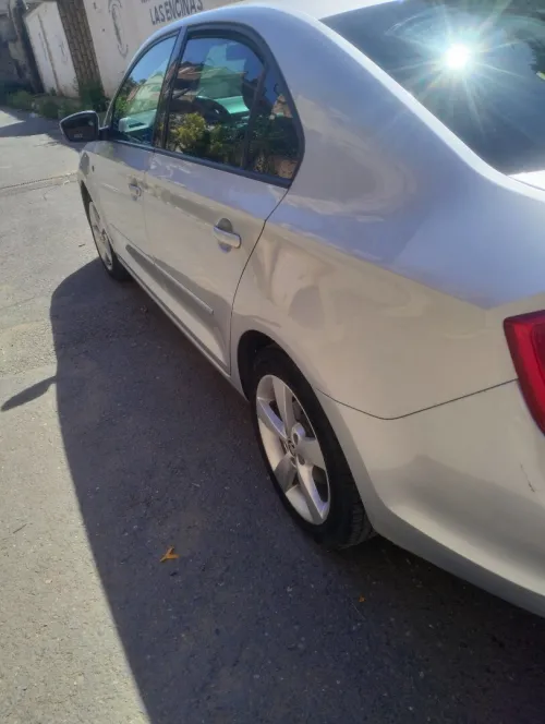 Skoda Rapid 2015 Active