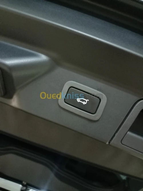 Land Rover Range Rover VELAR  2020 R-Dynamic