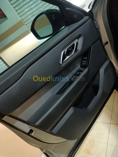 Land Rover Range Rover VELAR  2020 R-Dynamic
