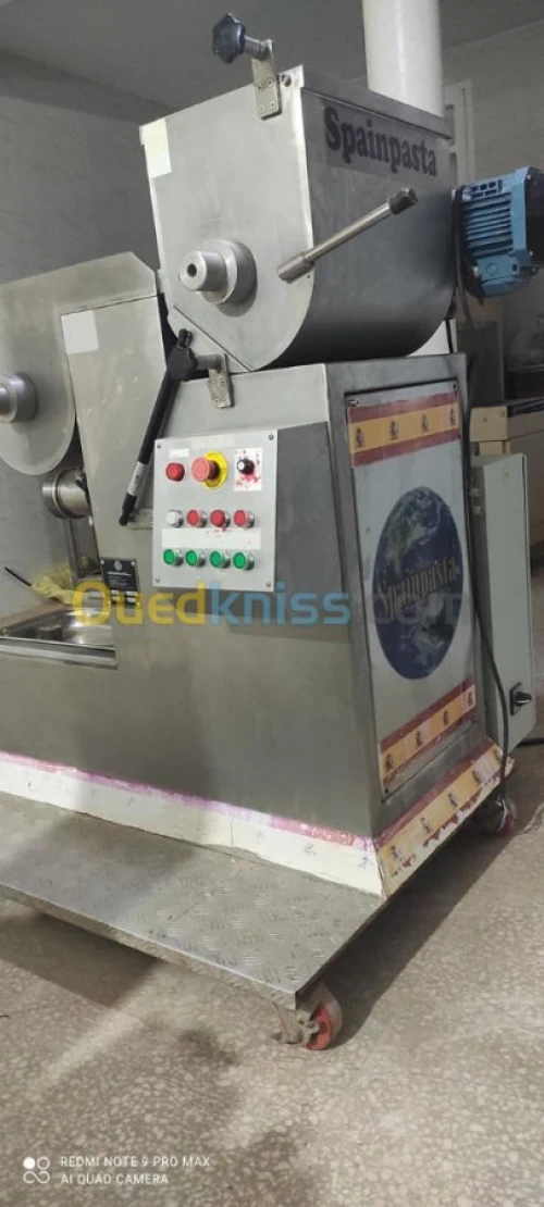 machine à pâtes مصنع الرشتة و العجائن 
