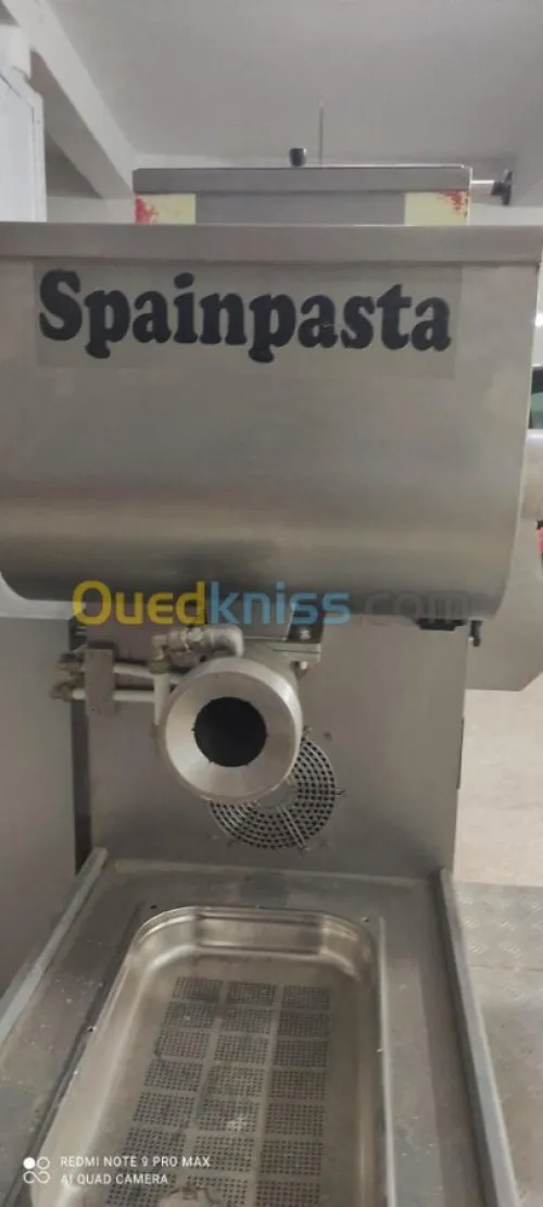 machine à pâtes مصنع الرشتة و العجائن 