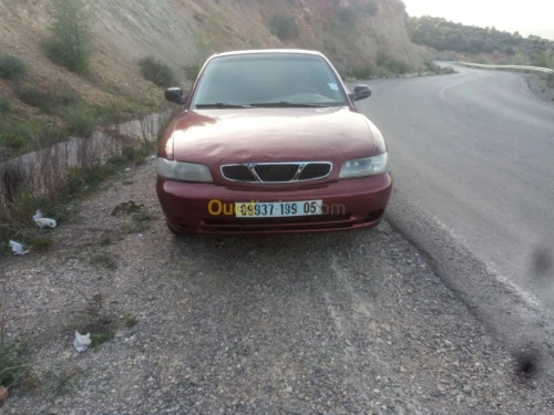 Daewoo Nubira 1999 