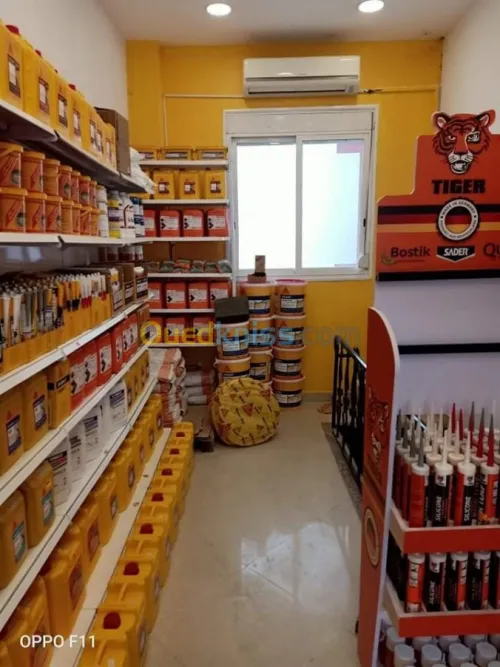 Distributeur produit sika et BASF