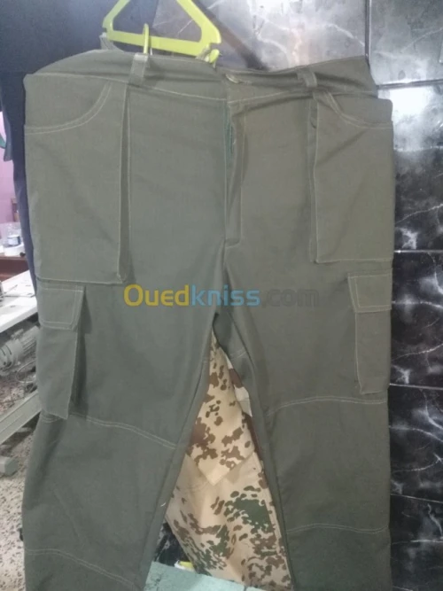Tenues militaires de chasse 