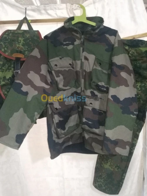 Tenues militaires de chasse 