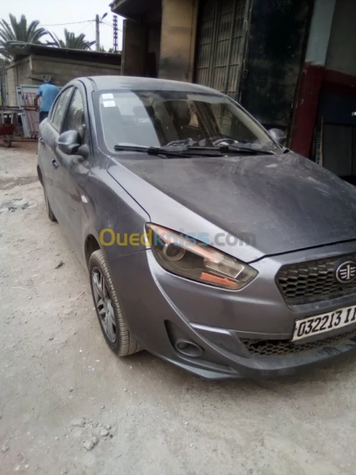 Faw Berline 2014 Expression