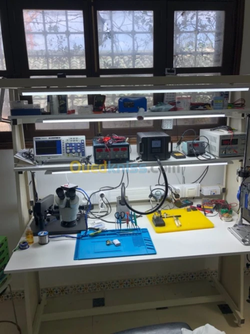 Réparation des cartes mères électroniq