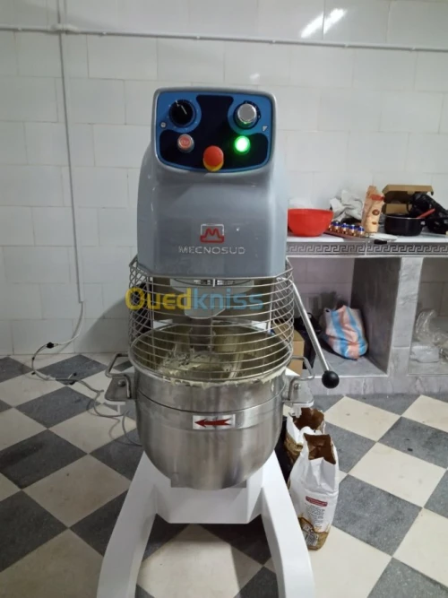MATÉRIEL DE BISCUITERIE