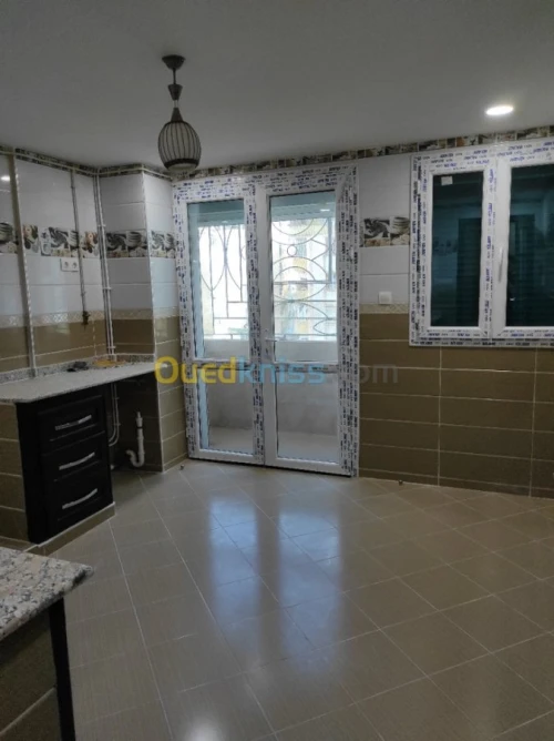 Vente Appartement F4 Mostaganem Mezghrane