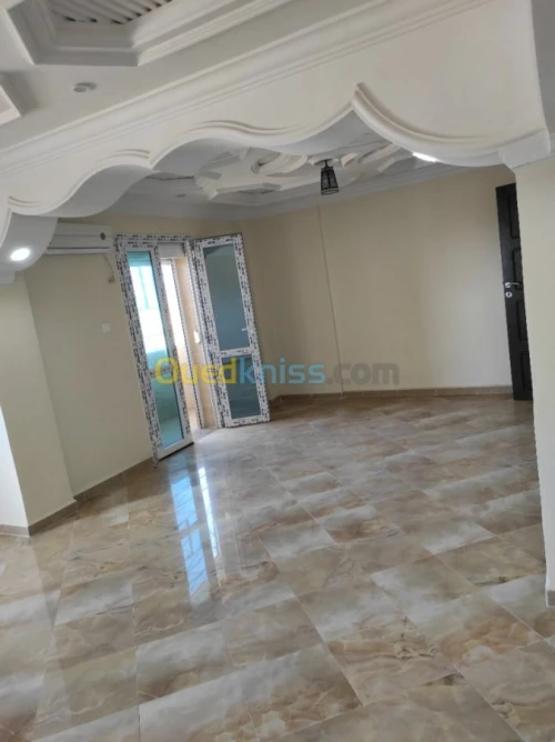 Vente Appartement F4 Mostaganem Mezghrane