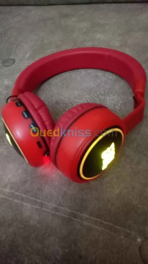 Casque sans fil JBL Bluetooth 5.0 LED