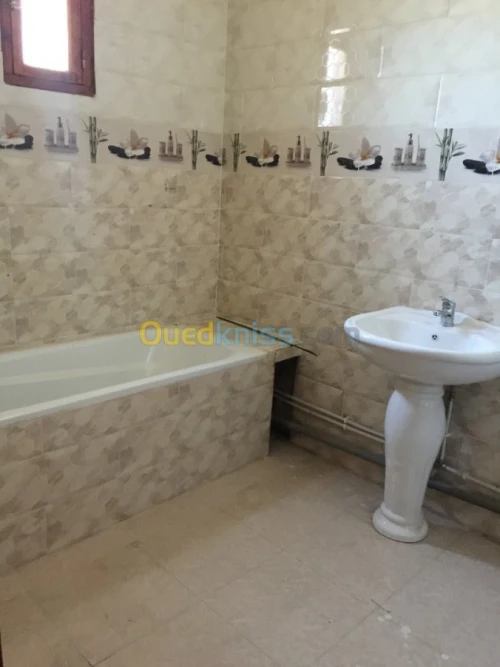 Vente Villa Boumerdes Hammedi