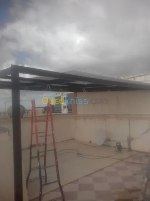 Polycarbonte tinda et toiture