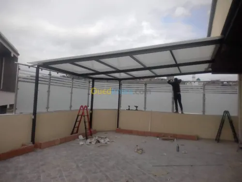 Polycarbonte tinda et toiture