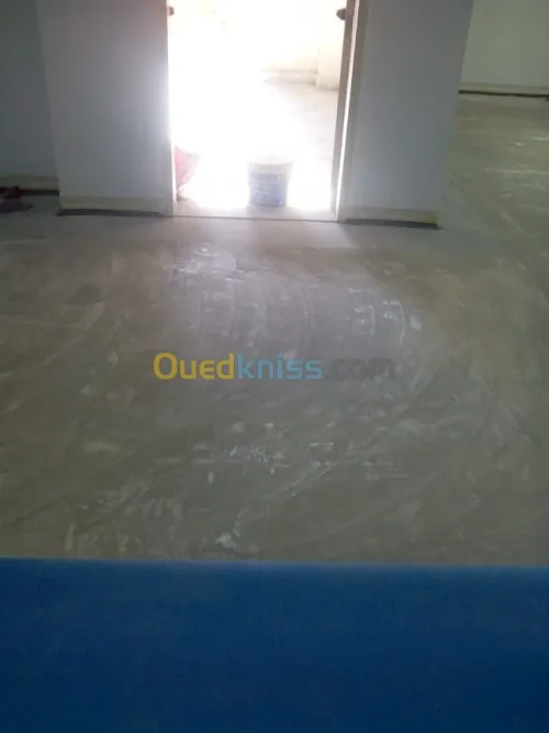 Poseur de Revêtements Sols