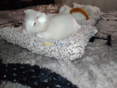 Poupée de chat décorative 