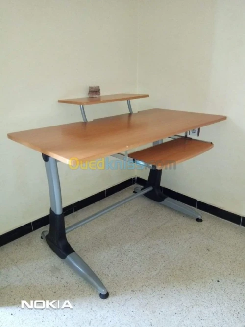 BUREAUX