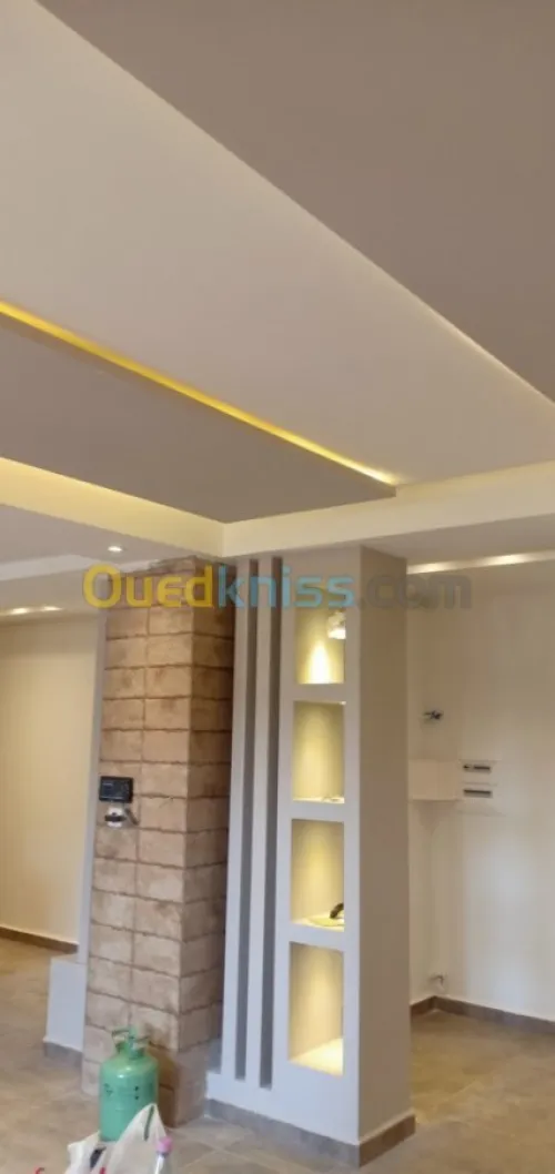  construction et finition intérieur