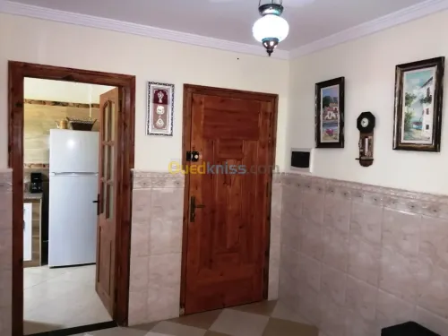Location vacances Appartement F3 Jijel Ziama mansouriah