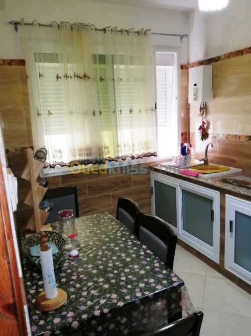 Location vacances Appartement F3 Jijel Ziama mansouriah