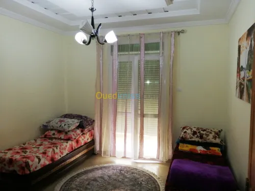 Location vacances Appartement F3 Jijel Ziama mansouriah