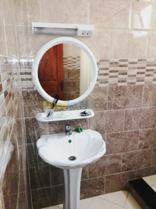 Location vacances Appartement F3 Jijel Ziama mansouriah