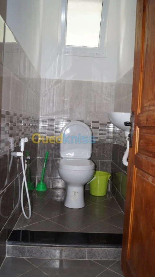 Location vacances Appartement F3 Jijel Ziama mansouriah