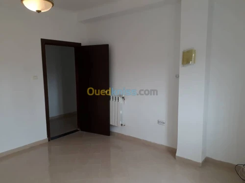 Location Appartement F3 Oran Bir el djir