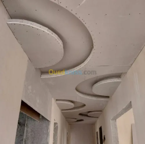 Placoplâtre décoration d'intérieur