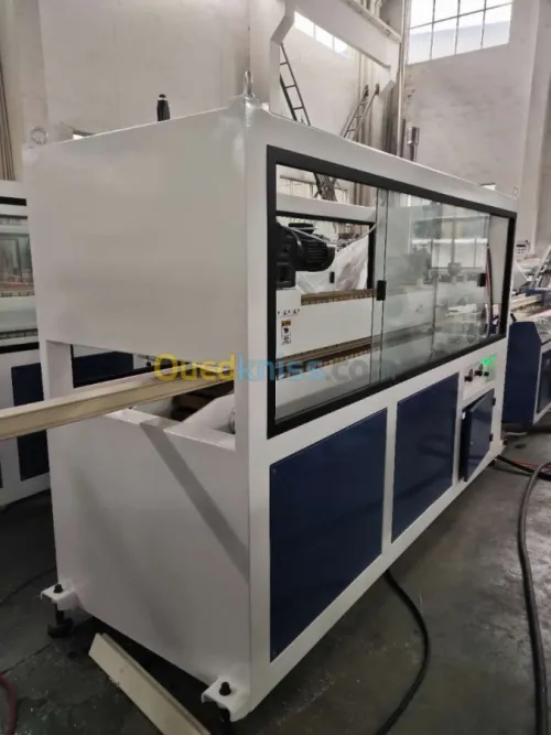 Ligne d’extrusion de profile PVC 