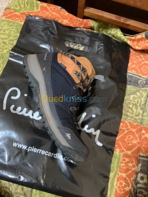 Quechua NH300 Mid Waterproof
