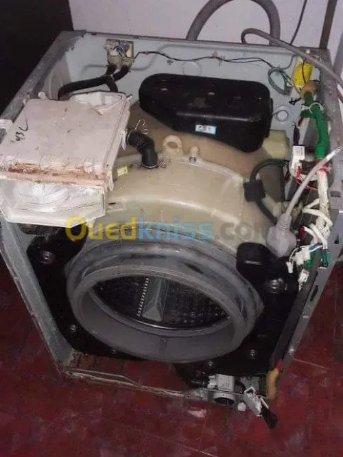 Climatisation,frigo et machine a lave 