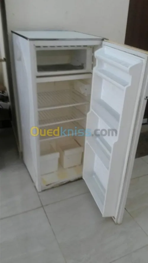 Climatisation,frigo et machine a lave 