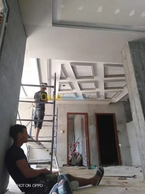 Décoration de place plâtre-pvc-démonta
