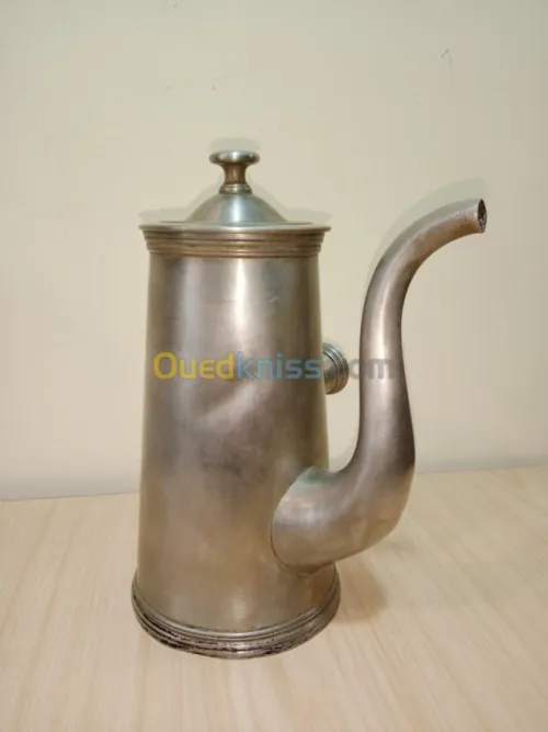 Ancienne chocolatière verseuse métal argenté 