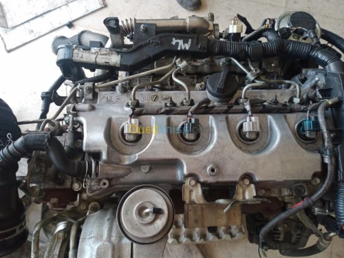 Moteur Toyota avensis