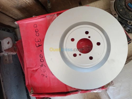 Disque de frein subaru impreza